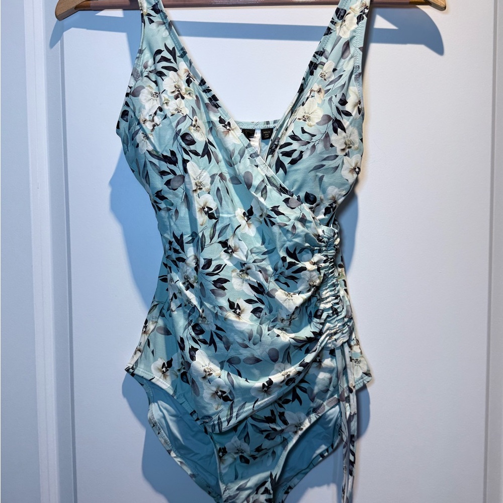 Niptuk swim Floral One-Piece Swimsuit